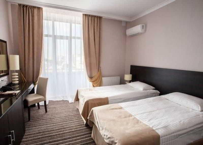 Optima Sumy Ξενοδοχείο Εξωτερικό φωτογραφία